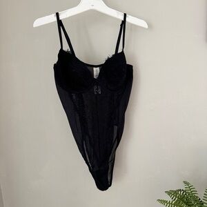 NEW! Forever 21 Lace Bodysuit